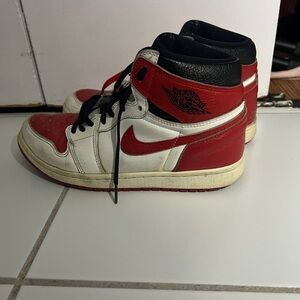Nike Air Jordan 1 High Red Black White Sneakers